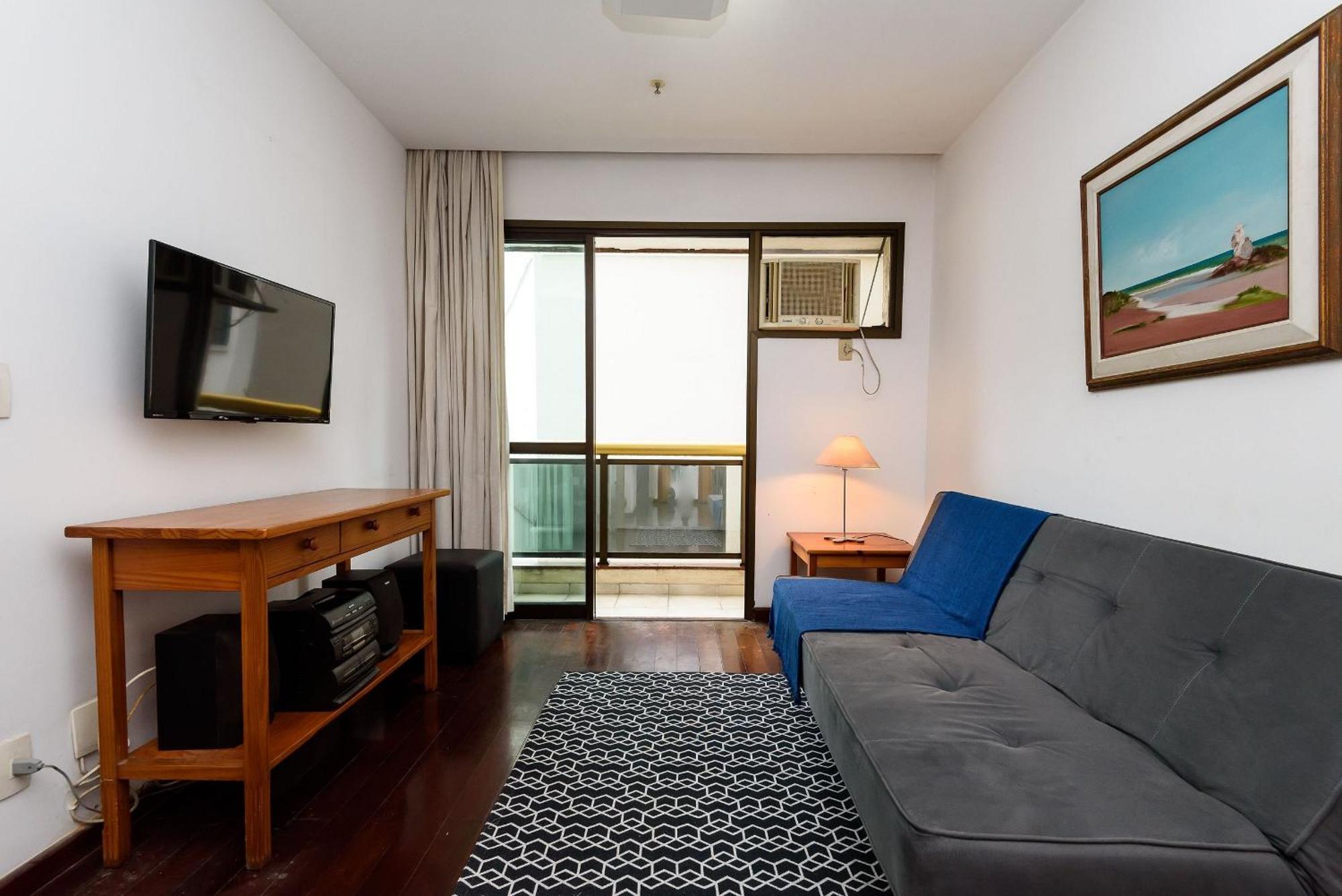 Apartamento A 100m Da Lagoa | Sds 216/106 *